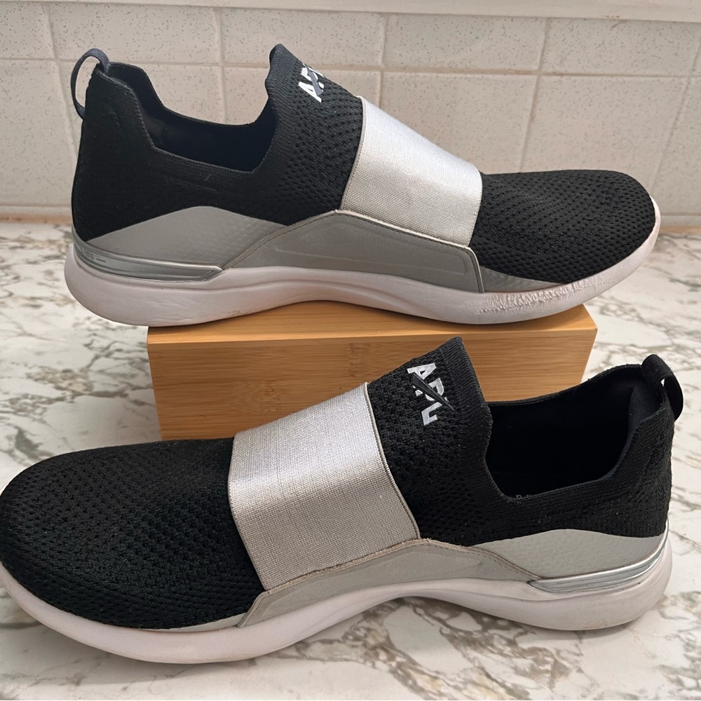 APL Men's Black and Silver Slip-On Sneakers